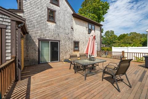 27 Spring St, Fairhaven, MA 02719 photo 8