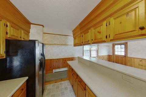 27 Spring St, Fairhaven, MA 02719 photo 36