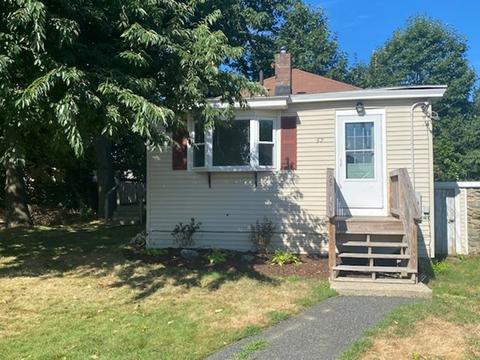 57 Collins St, Worcester, MA 01606 photo 3