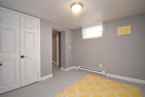 93 Sunapee St, Springfield, MA 01108 photo 35