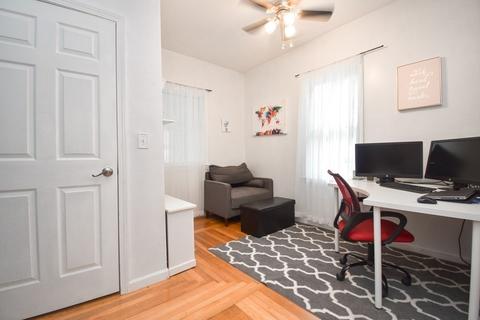 93 Sunapee St, Springfield, MA 01108 photo 9