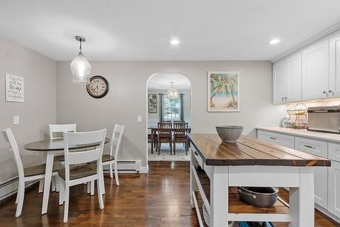 1 Riverview Ave, Maynard, MA 01754 photo 4