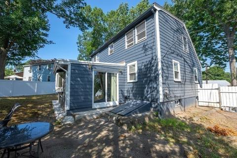 10 Cedar Cir, Randolph, MA 02368 photo 29