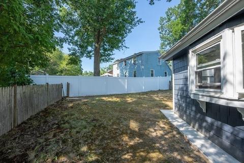 10 Cedar Cir, Randolph, MA 02368 photo 30