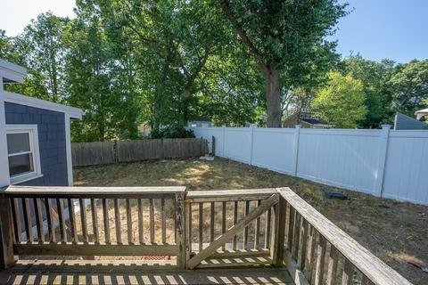 10 Cedar Cir, Randolph, MA 02368 photo 31