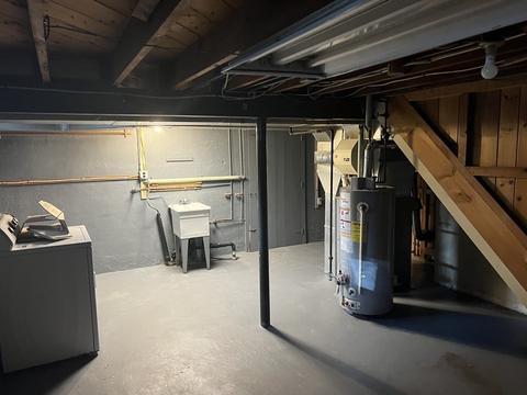 42 Ely Ave, West Springfield, MA 01089 photo 10