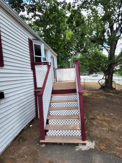 10 Clover Rd, Holbrook, MA 02343 photo 4