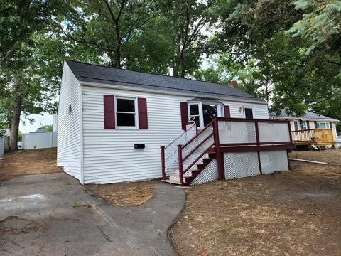 10 Clover Rd, Holbrook, MA 02343 photo 2