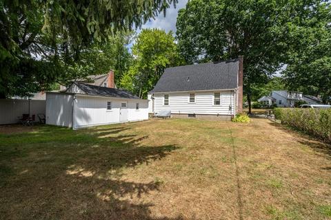 2 Westbrook Cir, Worcester, MA 01602 photo 16