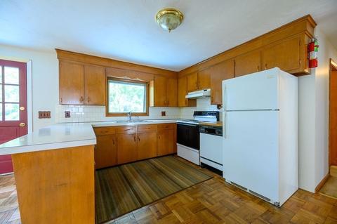 3 Stephen Dr, Webster, MA 01570 photo 8