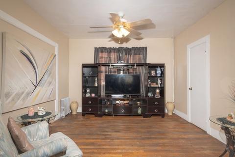 65 Adams St, Springfield, MA 01105 photo 7