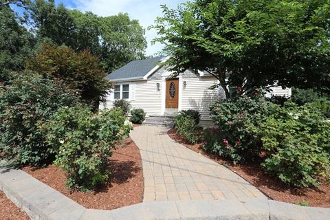 39 Brook St, Mansfield, MA 02048 photo 2