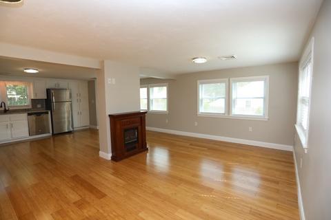 39 Brook St, Mansfield, MA 02048 photo 12