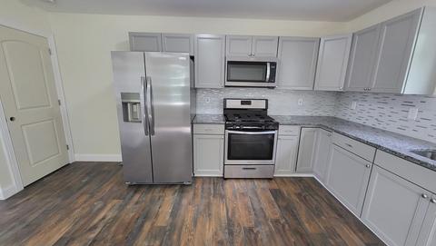 11-13 Beech St, Springfield, MA 01105 photo 5