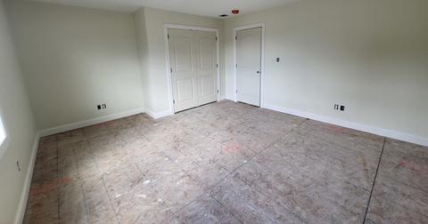 11-13 Beech St, Springfield, MA 01105 photo 11