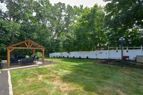 33 Royal Rd, Worcester, MA 01603 photo 6