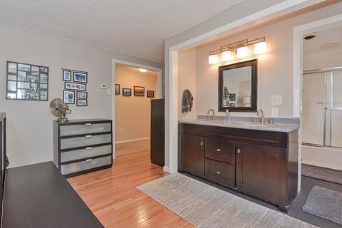 33 Royal Rd, Worcester, MA 01603 photo 28