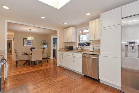 33 Royal Rd, Worcester, MA 01603 photo 17