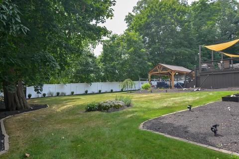 33 Royal Rd, Worcester, MA 01603 photo 4