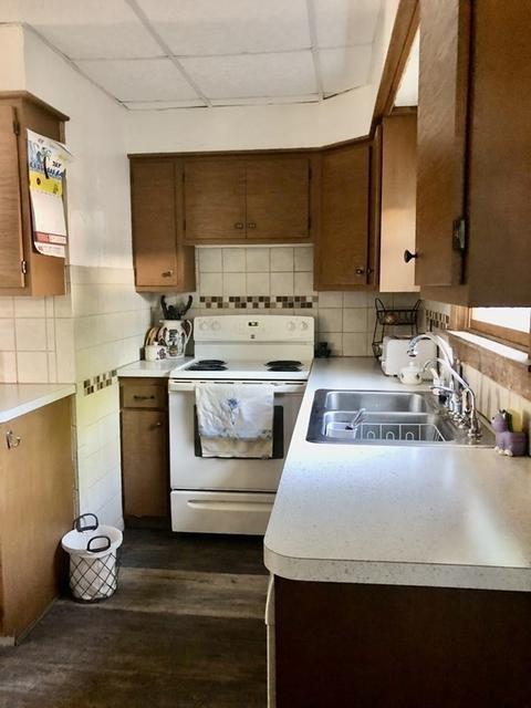 42 Agate Ave, Worcester, MA 01604 photo 4