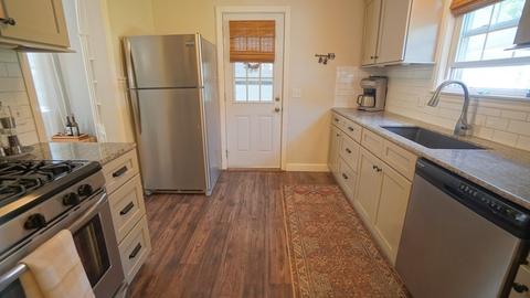 59 Clement St, Springfield, MA 01118 photo 9