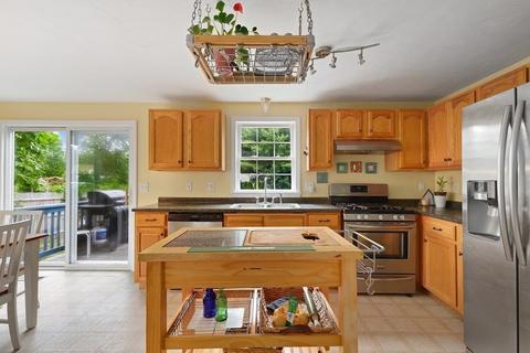 17 Nicholas Dr, Wareham, MA 02571 photo 7