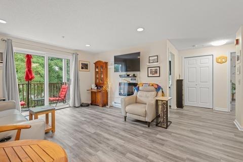 2 Ocean Ave #2A, Gloucester, MA 01930 photo 10