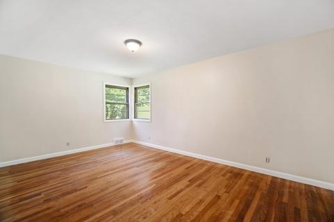 44 Candice Cir, Springfield, MA 01107 photo 12