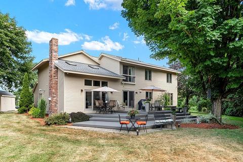 92 Tuttle Rd, Sterling, MA 01564 photo 5