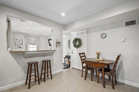 40 W Dane St #2, Beverly, MA 01915 photo 12
