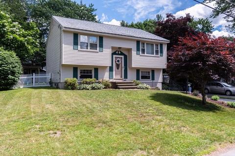 29 B St, Dracut, MA 01826 photo 3