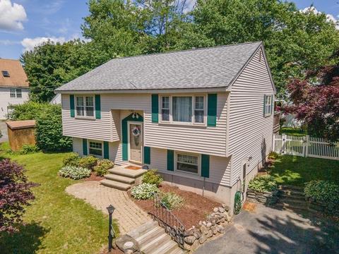 29 B St, Dracut, MA 01826 photo 1