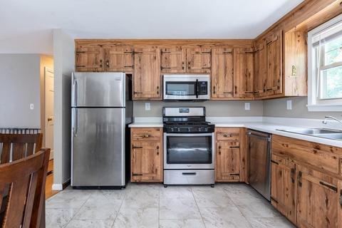 29 B St, Dracut, MA 01826 photo 8