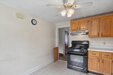 110 Sprague St, Dedham, MA 02026 photo 12