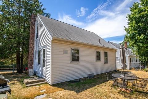 110 Sprague St, Dedham, MA 02026 photo 8