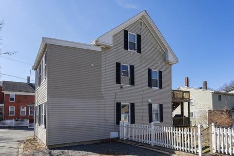 10 Traverse St, Gloucester, MA 01930 photo 34