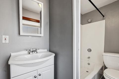 10 Traverse St, Gloucester, MA 01930 photo 10