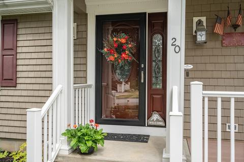 20 Dolly Dr, Worcester, MA 01604 photo 3