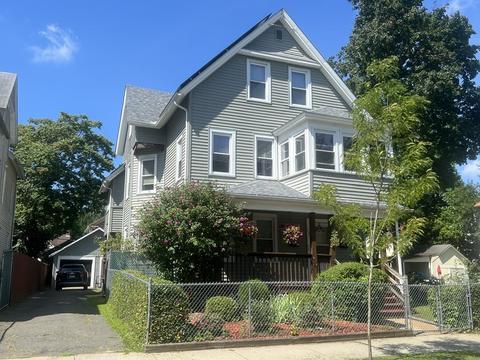 142 Marion St, Springfield, MA 01109 photo 7