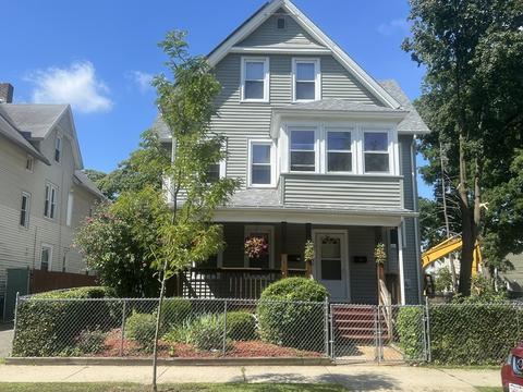 142 Marion St, Springfield, MA 01109 photo 1