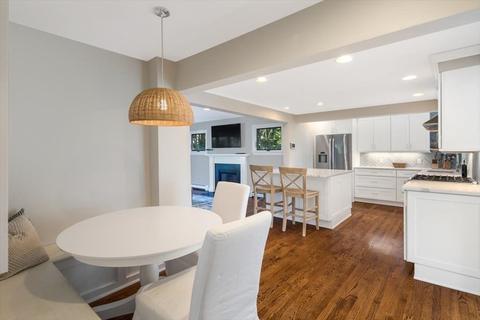 33 Thaxter St, Hingham, MA 02043 photo 5