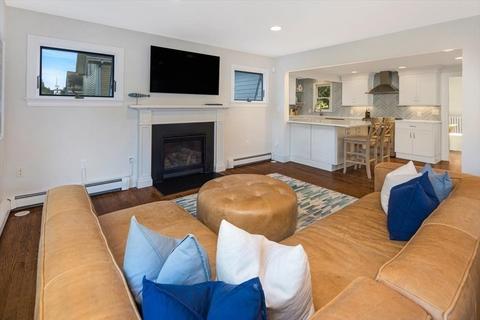 33 Thaxter St, Hingham, MA 02043 photo 8