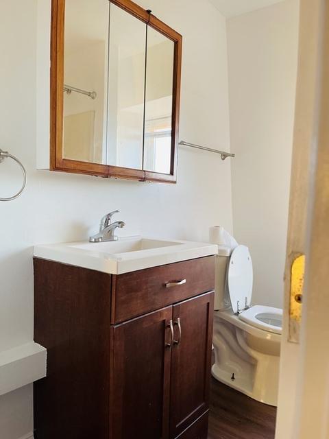 88 Arch St, Fall River, MA 02724 photo 4