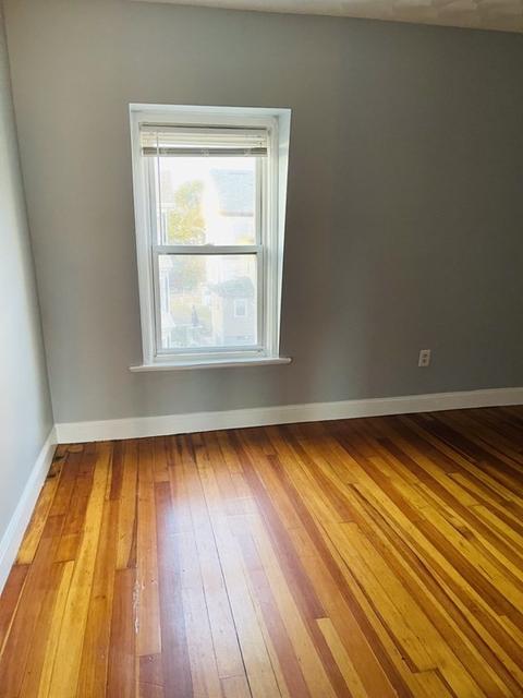 88 Arch St, Fall River, MA 02724 photo 11