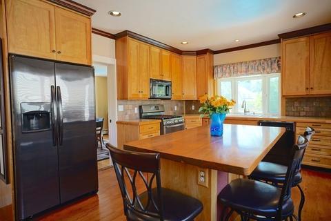 113 Pine St, Danvers, MA 01923 photo 8