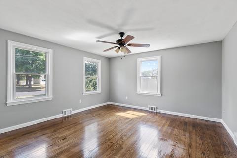 18 Squassick Rd, West Springfield, MA 01089 photo 23
