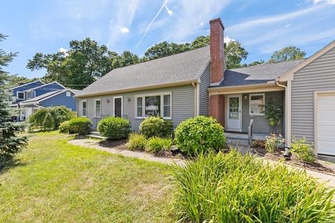 18 Squassick Rd, West Springfield, MA 01089 photo 3