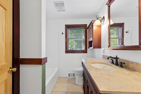 18 Squassick Rd, West Springfield, MA 01089 photo 20