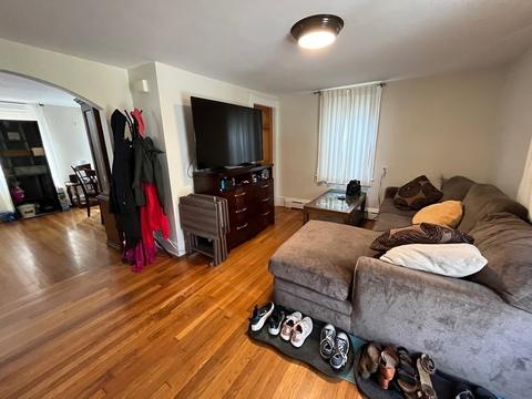 112 Bullock St, Fall River, MA 02723 photo 3