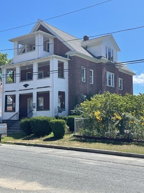 233-235 Centre St, Springfield, MA 01151 photo 1